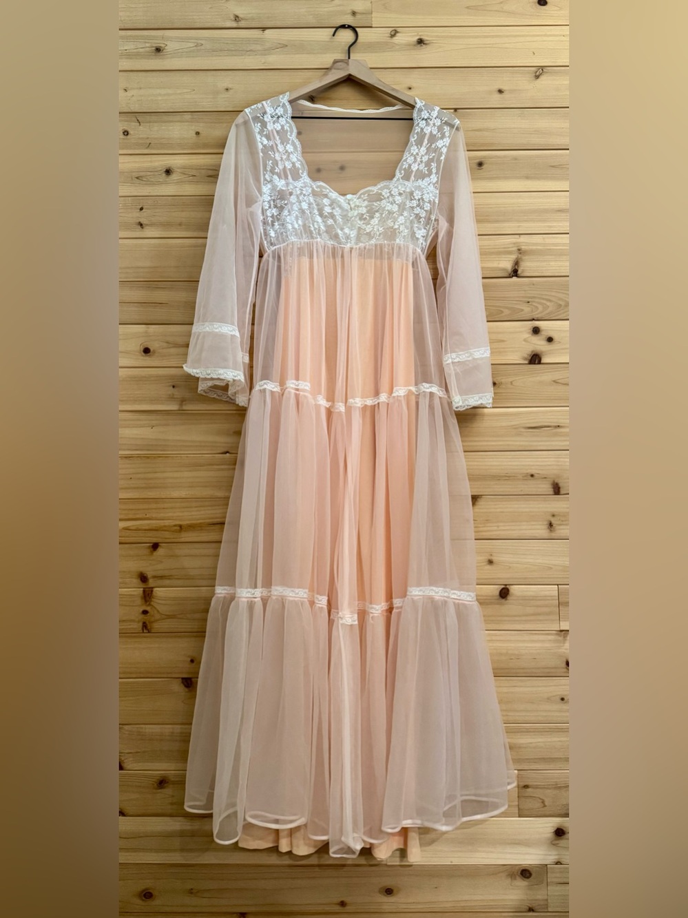 VNTG Small Peach Lace Sheer Chiffon Maxi Piegnoir Set Romantic Bridal Coquette